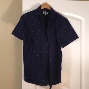 EXPRESS Pattern Short Sleeve Shirt